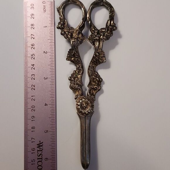 Candlewick Trimmer antique ornate silver plate - Picture 7 of 7